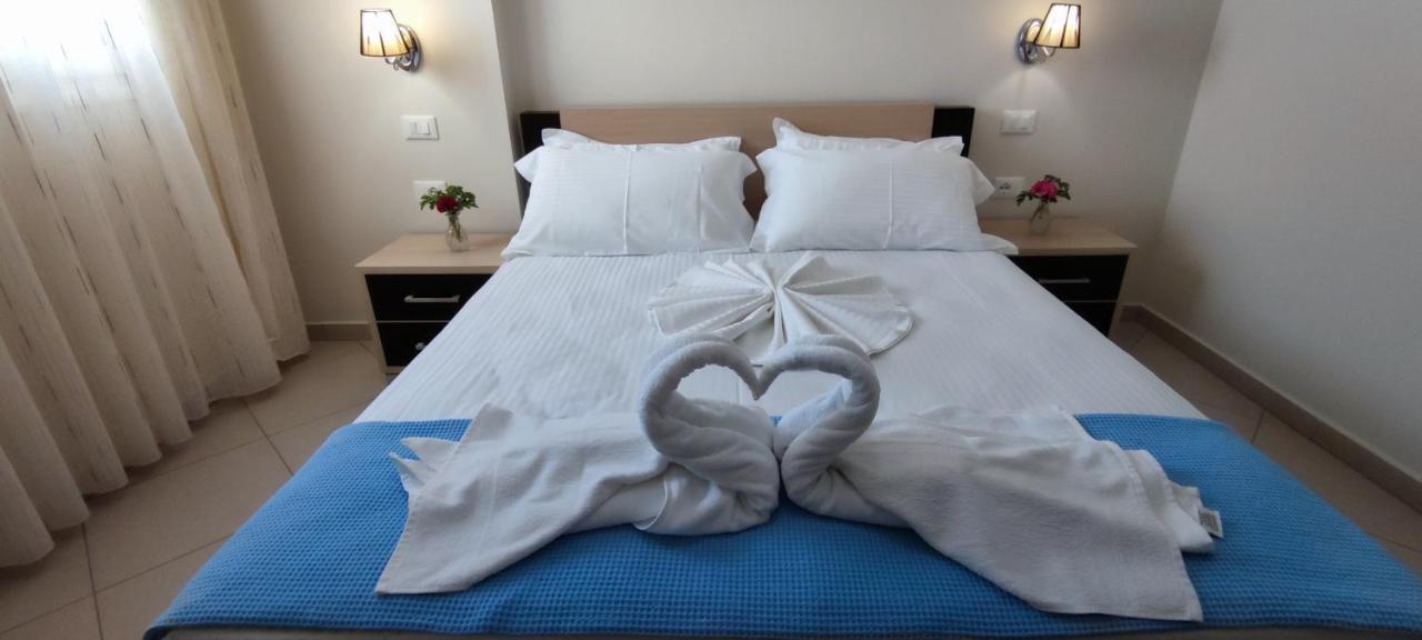 Perivolos Bed & Breakfast Dhërmi