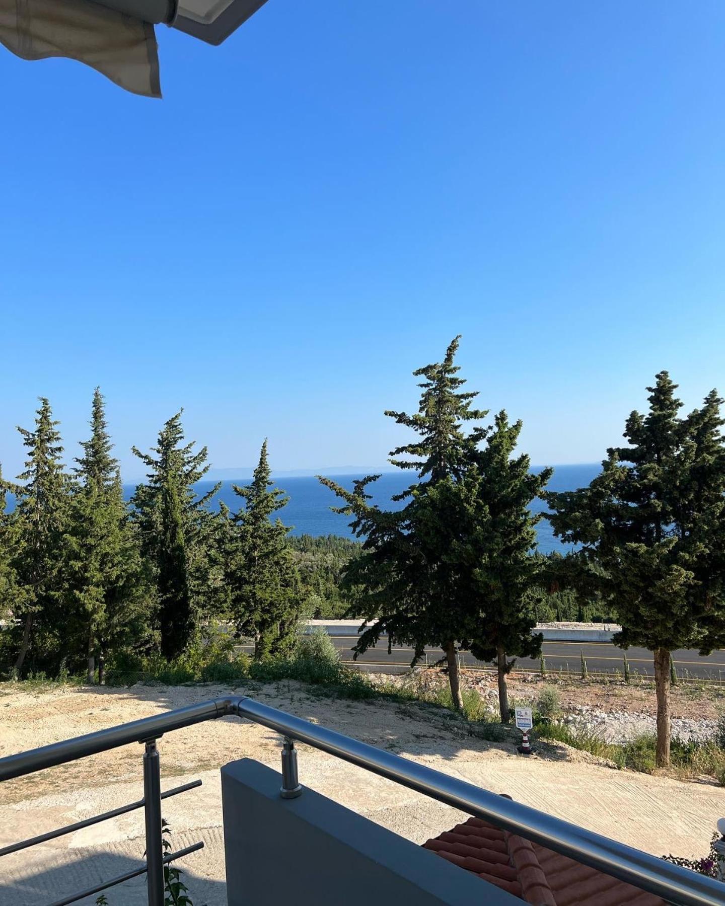 Perivolos Bed & Breakfast Dhërmi